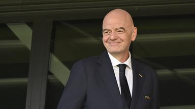 Debatte über Gehaltsfragen bei FIFA-Präsident Gianni Infantino