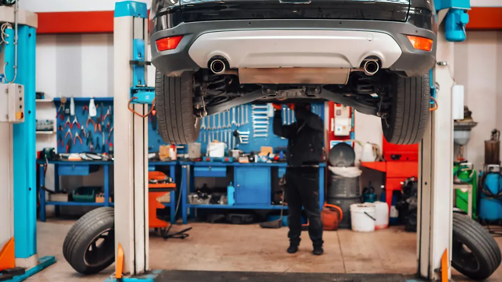 Rasanter Anstieg der Ersatzteilpreise in der Automobilbranche