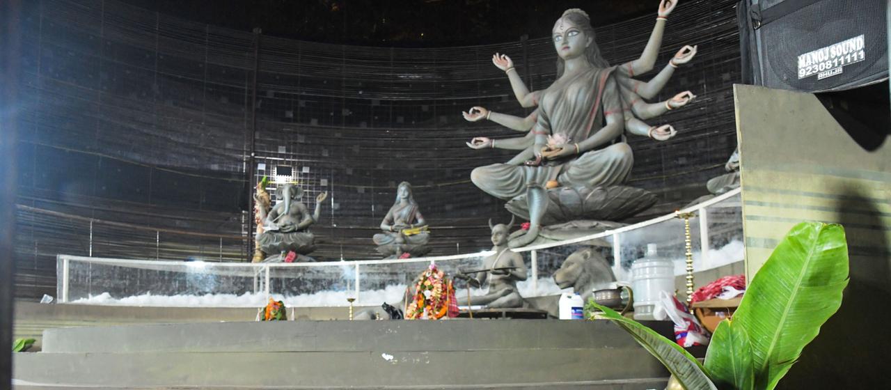 Tragödie bei Durga Puja: Massenpanik fordert zahlreiche Opfer in Kolkata