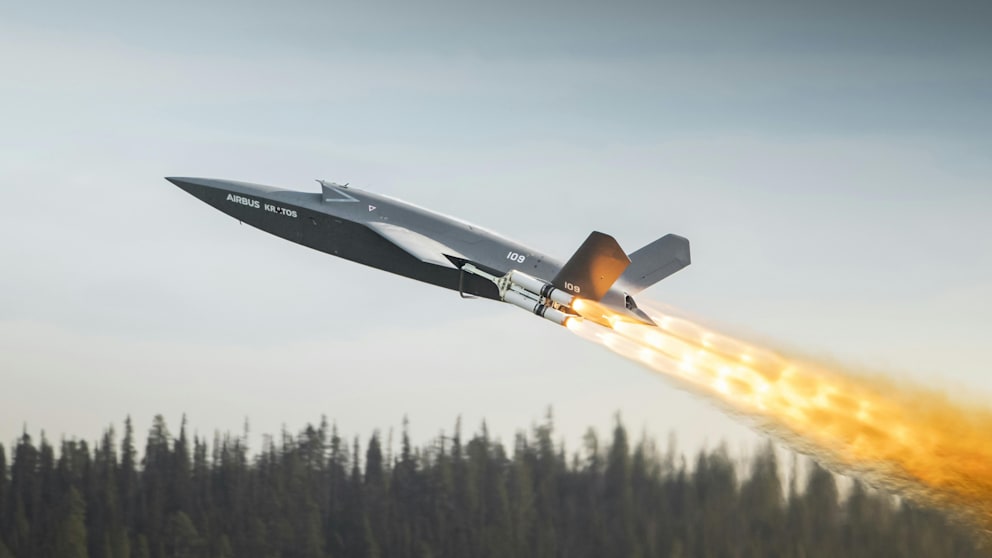Erster Testflug der unbemannten Kampfdrohne in Europa