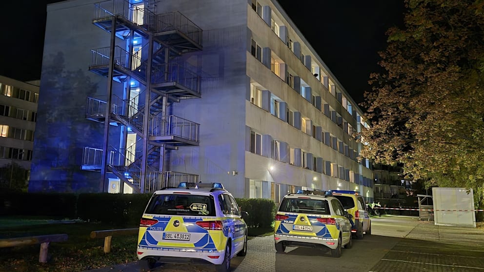 Großeinsatz in Asylunterkunft in Teltow: Polizei greift bei gewalttätiger Auseinandersetzung ein