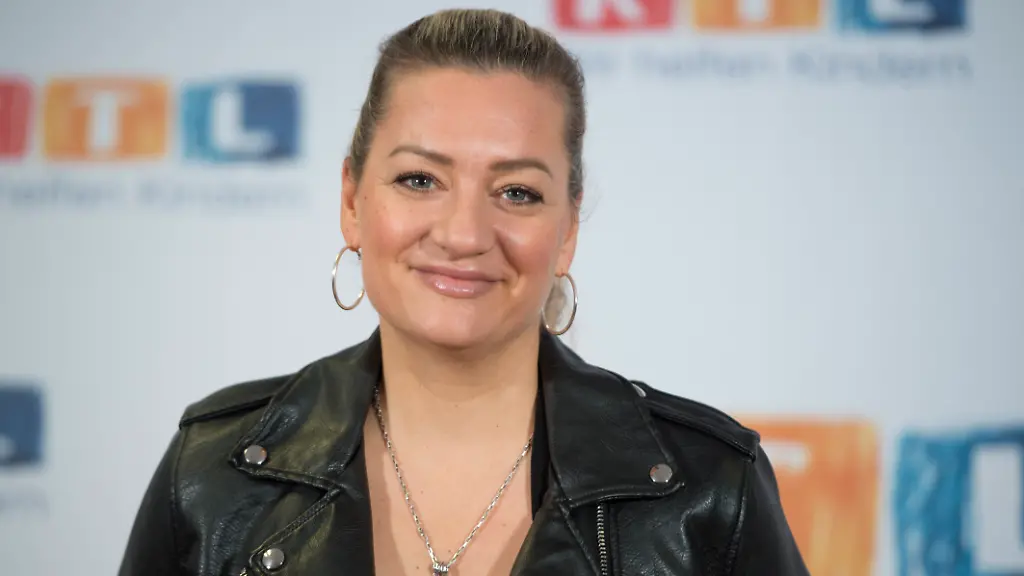 Juliette Schoppmann trauert um ihren Vater