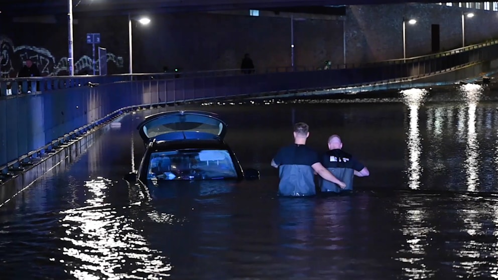 Sturmflut in Hamburg: Tief „Manja“ überflutet den Fischmarkt
