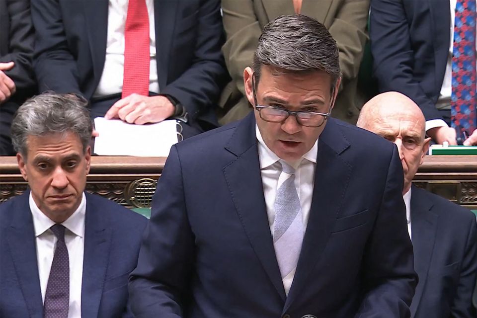 Großbritannien verschärft den Ton gegenüber Iran nach Vorfall in Fairford