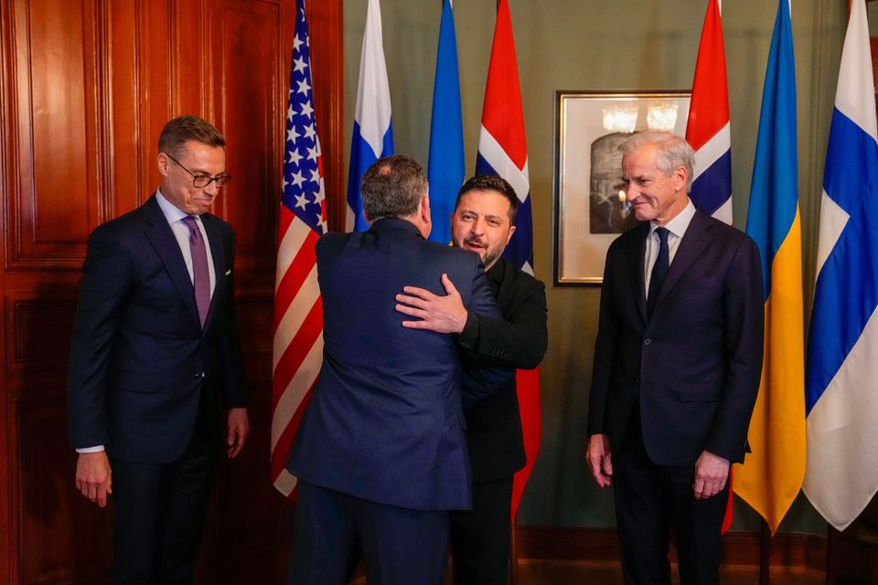 Diplomatische Bemühungen für Frieden in der Ukraine intensivieren sich