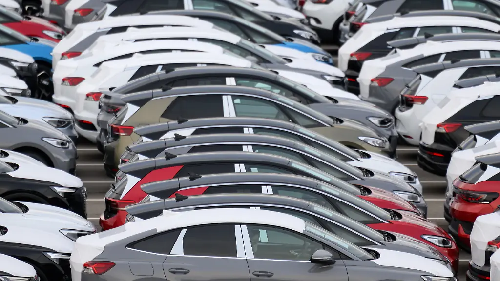 Autolobby sucht Nähe zur extremen Rechten