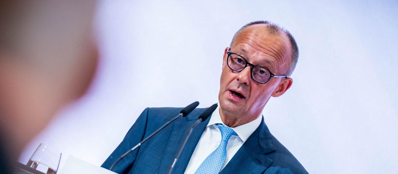 Investitionsgipfel in Berlin: Erste Zusagen für deutsche Wirtschaft