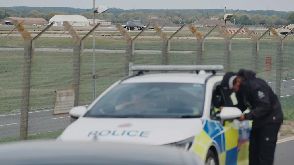 Festnahmen nach Zaundurchbruch an Militärbasis in Großbritannien