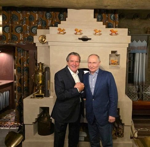 Schröders umstrittener Besuch bei Putin