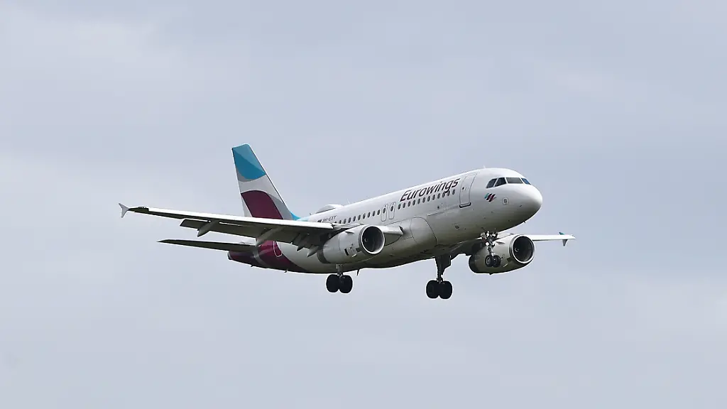 Zwischenfall auf Eurowings-Flug: Massenanfall von Verletzten zwingt Ferienjet zu Sonderlandung