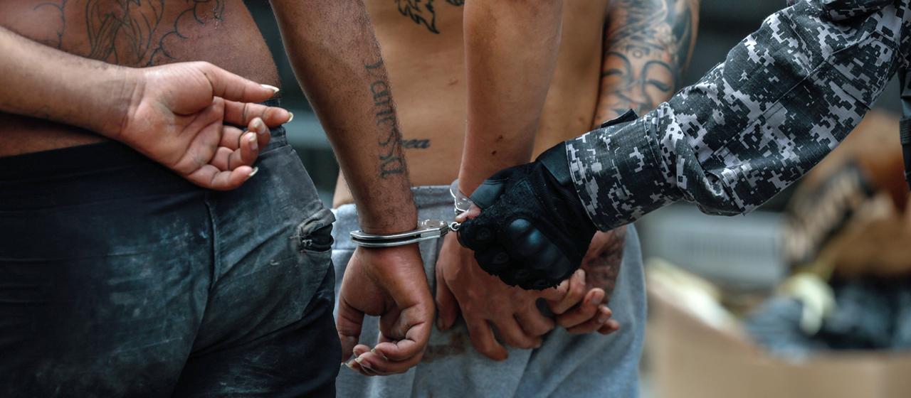 Brasiliens Kampf gegen Gewalt und Kriminalität: Herausforderungen und Ansätze