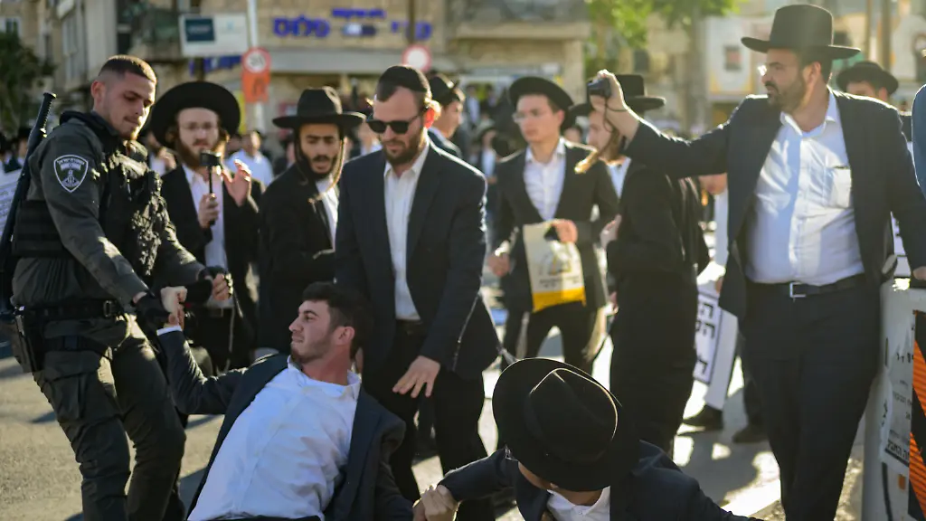 Massenzugriff auf ultraorthodoxe Wehrdienstverweigerer in Tel Aviv