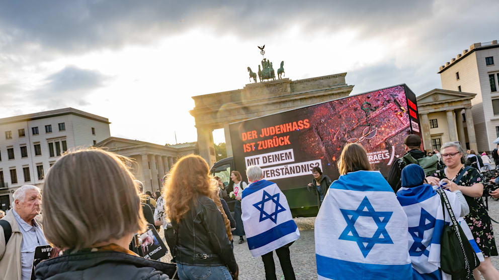 Verbindungen von Extremisten in Deutschland