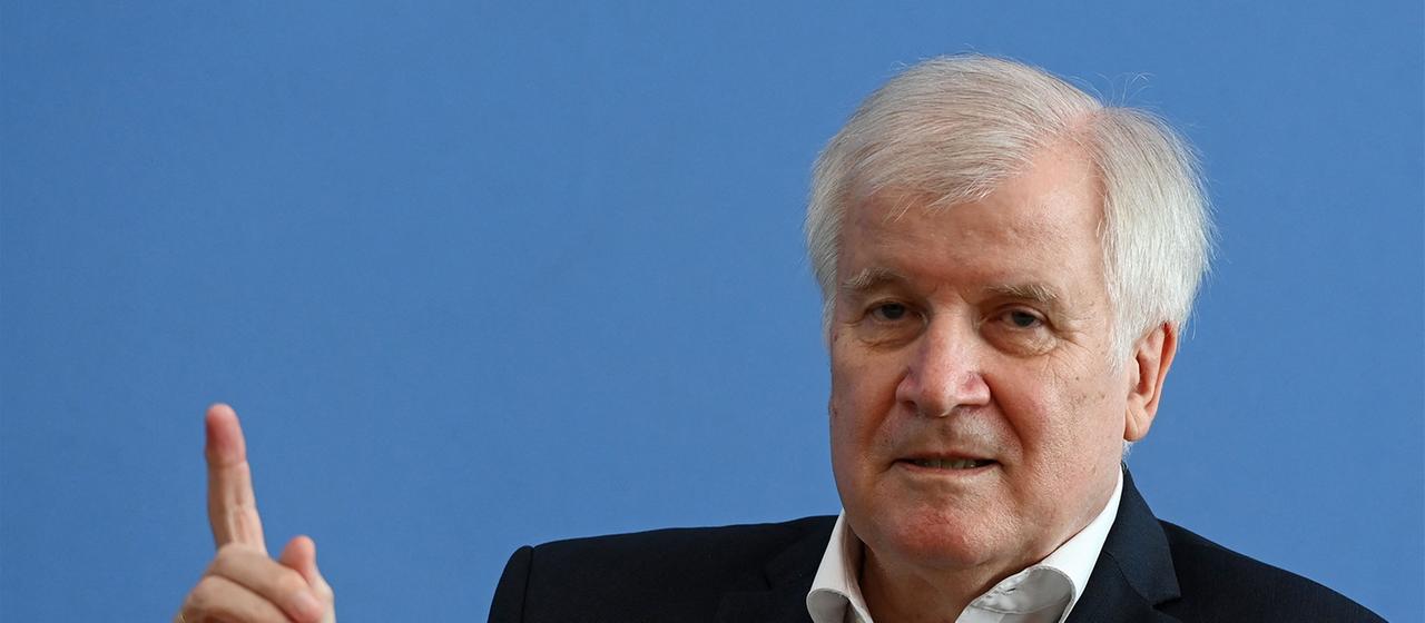Kritik von Ex-CSU-Chef Seehofer an Kanzler Merz