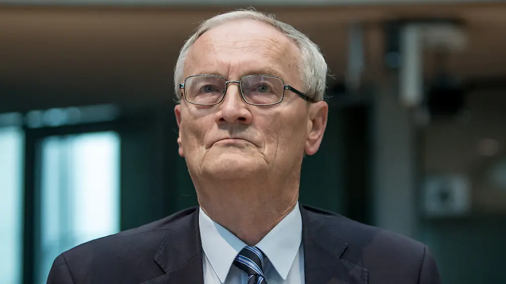 Ex-BND-Chef Hanning unter Spionageverdacht