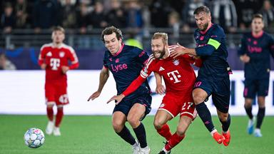 Bayern München kämpft sich zu einem Unentschieden gegen Viking Stavanger