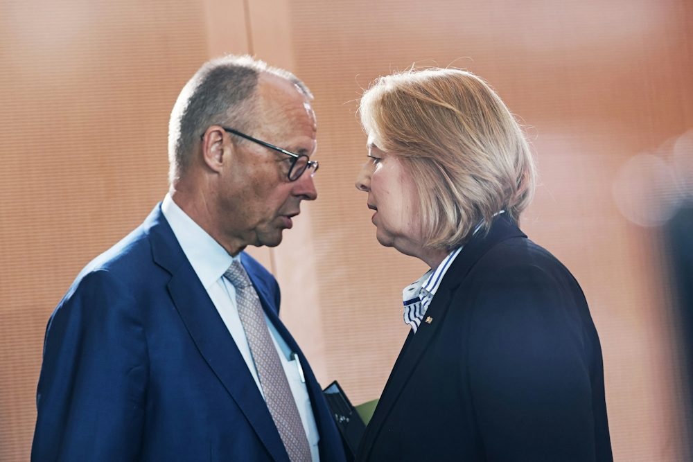 Der Fall Bas und die Debatte um politische Angriffe