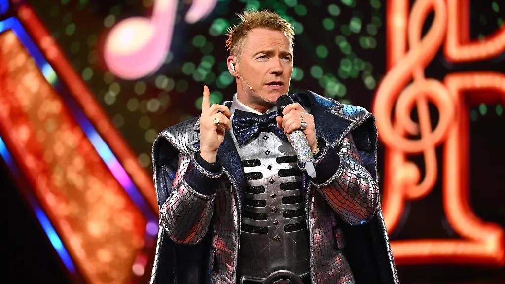 Ronan Keating als „Mr. Mic“ bei „The Masked Singer“ enttarnt