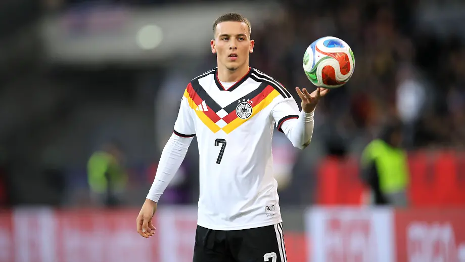 Mathis Albert: Rekordhalter und BVB-Wunderkind