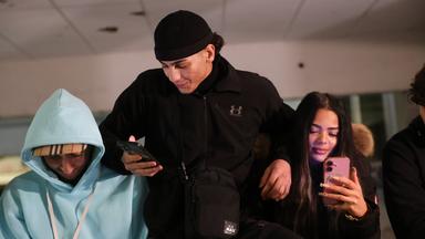 Gefahren der TikTok-Challenges: Warum junge Menschen Risiken eingehen